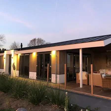 Chalet Markermeer Bovenkarspel